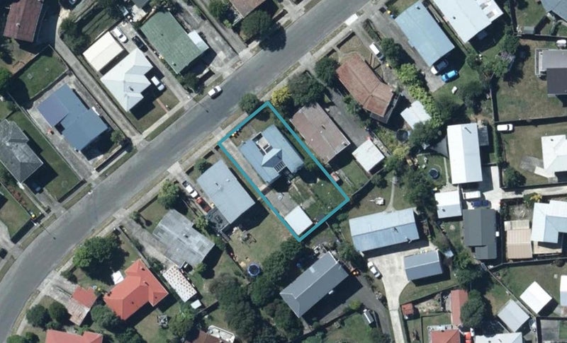 52 Desert Gold Street, Ascot Park, Porirua - Carousel 1