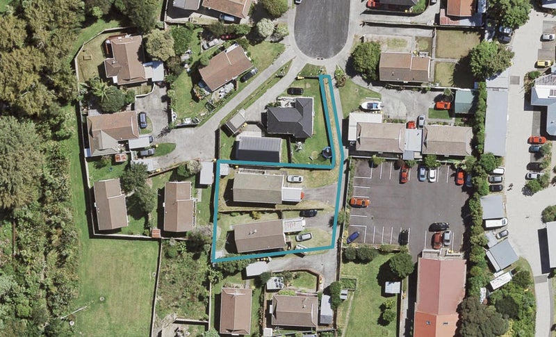 2/26 Edwin Freeman Place, Ranui, Auckland - Carousel 1