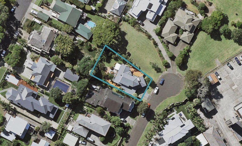 12 Ander Place, Takapuna, Auckland - Carousel 1