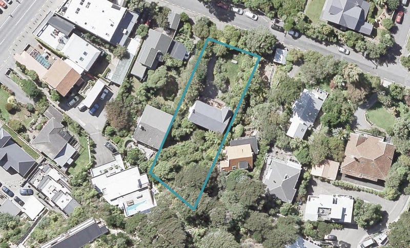 6 Moana Road, Days Bay, Lower Hutt - Carousel 1