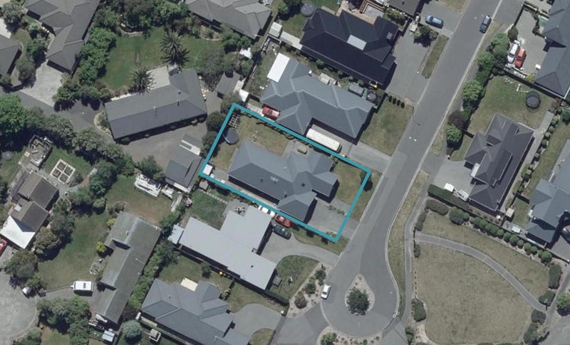 8 Bancroft Place, Parklands, Christchurch - Carousel 1
