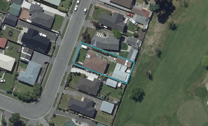 6 Waratah Street, Avondale, Christchurch - Carousel 1