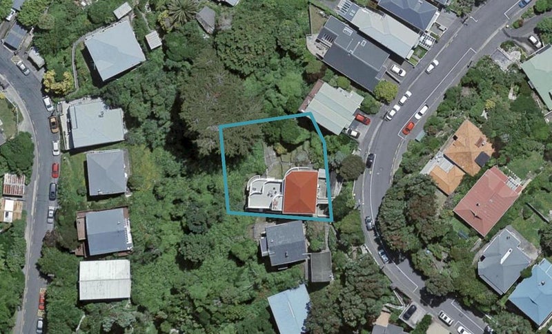3/20 St Michaels Crescent, Kelburn, Wellington - Carousel 1