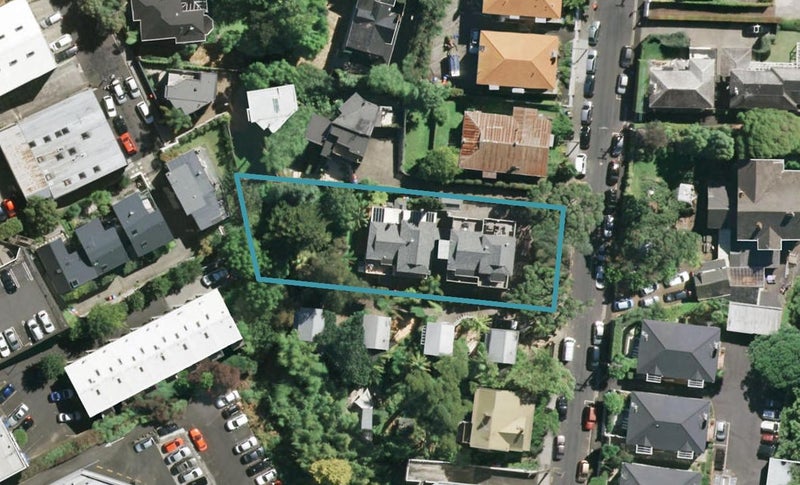 2/22 St Georges Bay Road, Parnell, Auckland - Carousel 1