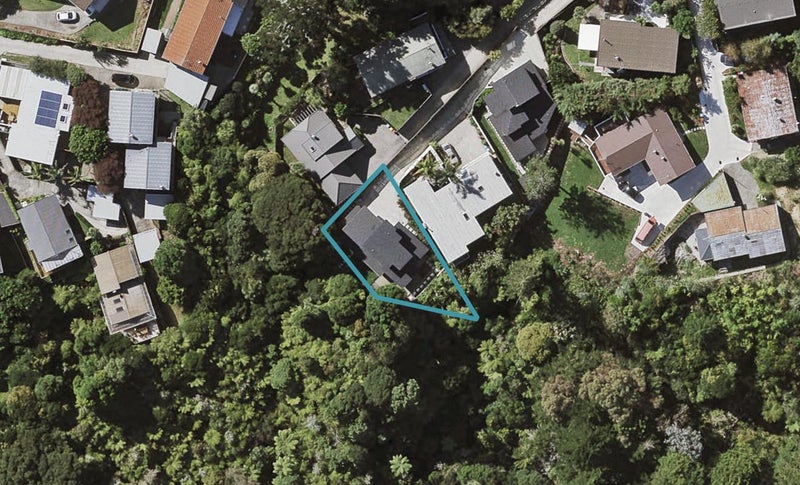 39 Kempthorne Crescent, Mission Bay, Auckland - Carousel 1