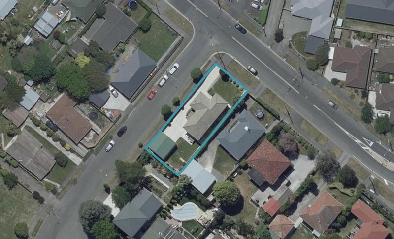 27 Lake Terrace Road, Burwood, Christchurch - Carousel 1