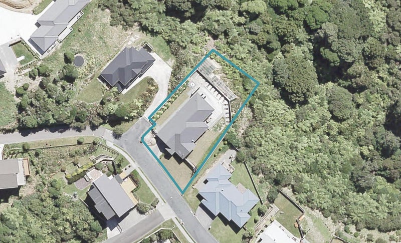 8 Swain Grove, Riverstone Terraces, Upper Hutt - Carousel 1