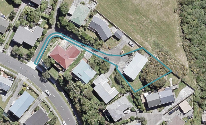 27B Cypress Drive, Maungaraki, Lower Hutt - Carousel 1