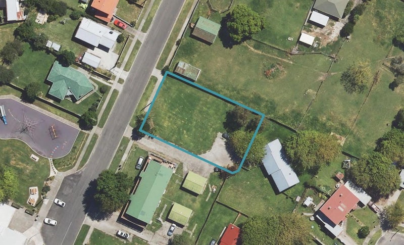14 London Street, Kaiti, Gisborne - Carousel 1