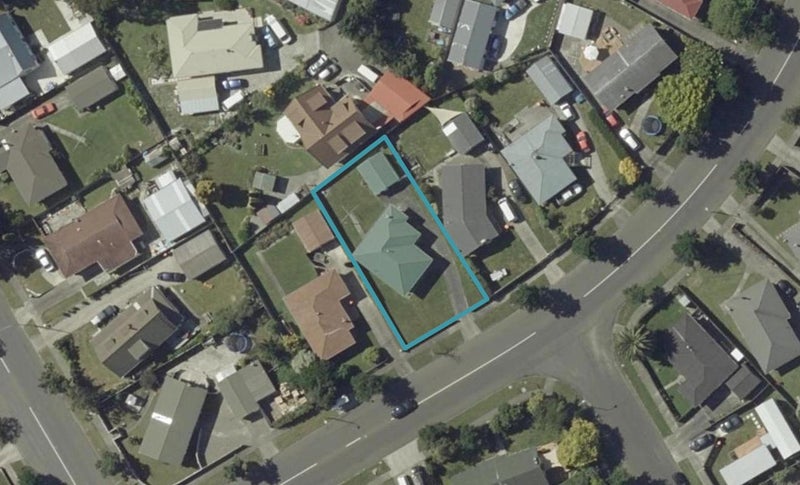 9 Rhodes Drive, Kelvin Grove, Palmerston North - Carousel 1