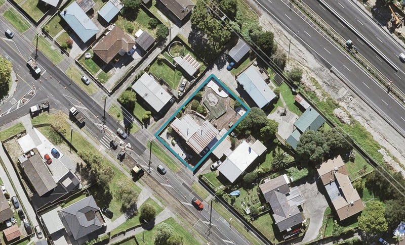 258 Triangle Road, Massey, Auckland - Carousel 1