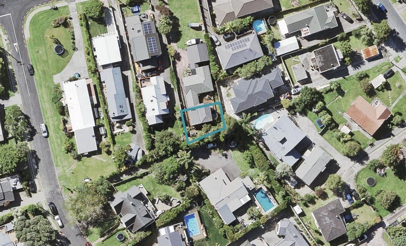 5/114 Saddleback Rise, Murrays Bay, Auckland - Carousel 1