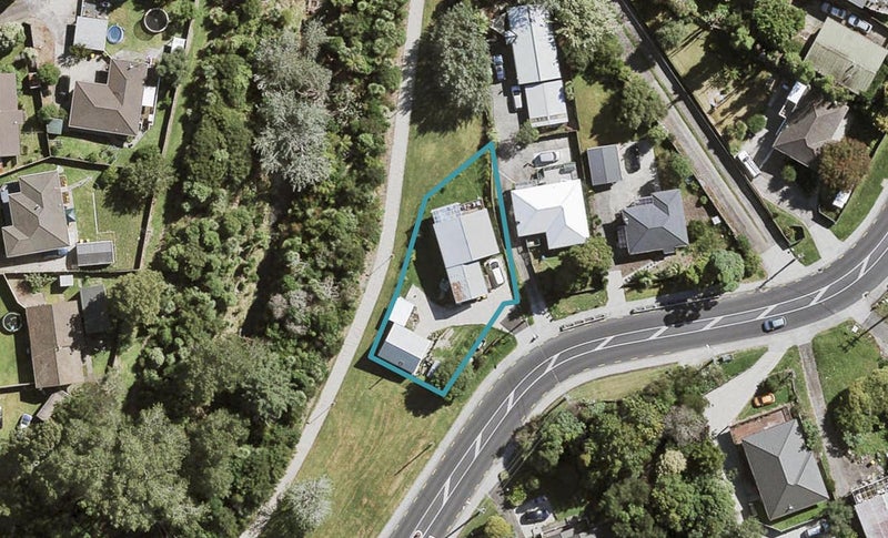 21 Seymour Road, Sunnyvale, Auckland - Carousel 1