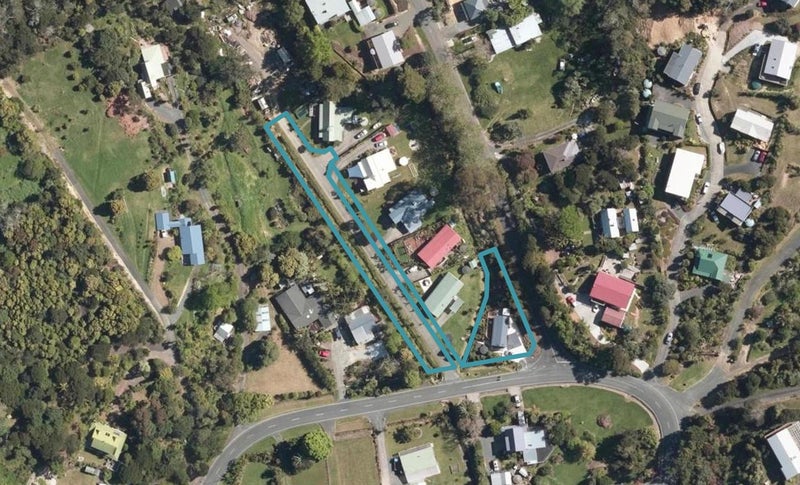 36 Florance Avenue, Russell, Russell - Carousel 1