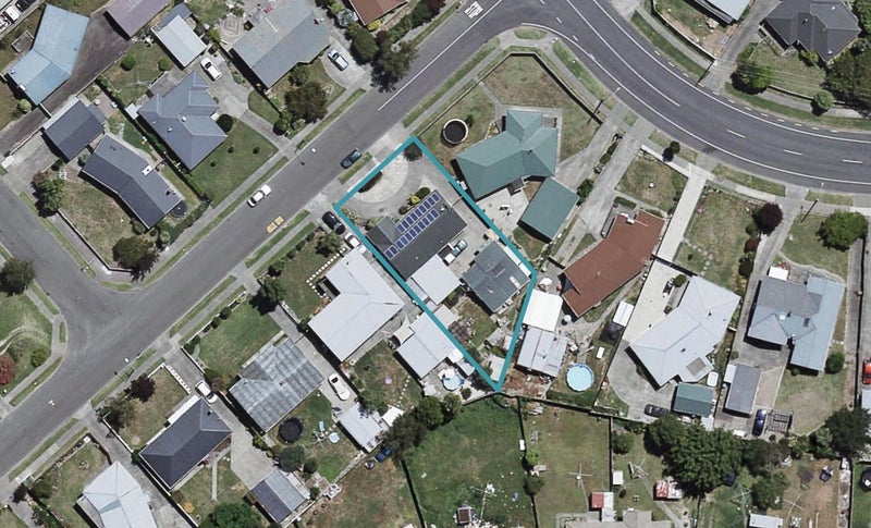 71 Alexander Avenue, Onekawa, Napier - Carousel 1