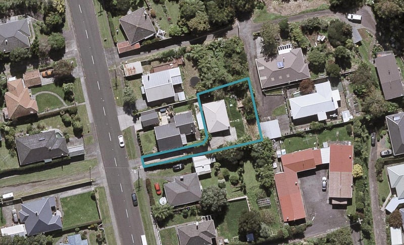 111A Seaview Road, Westown, New Plymouth - Carousel 1