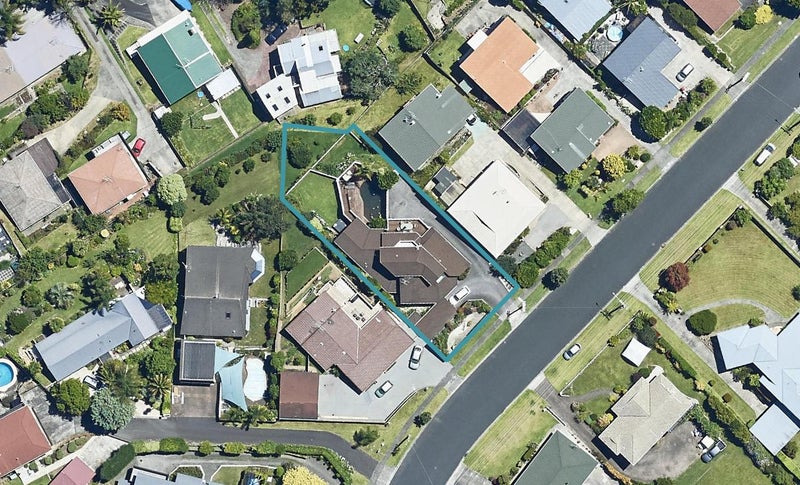 49 Brookfield Terrace, Brookfield, Tauranga - Carousel 1