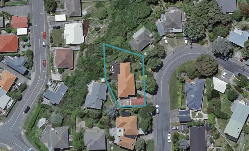17 Kinghorne Street, Strathmore Park, Wellington - Carousel 1