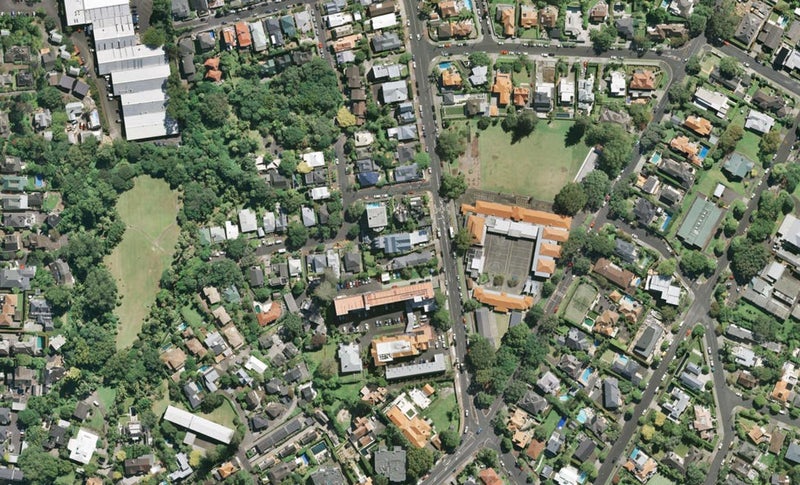 2/24 Gladstone Road, Parnell, Auckland - Carousel 1