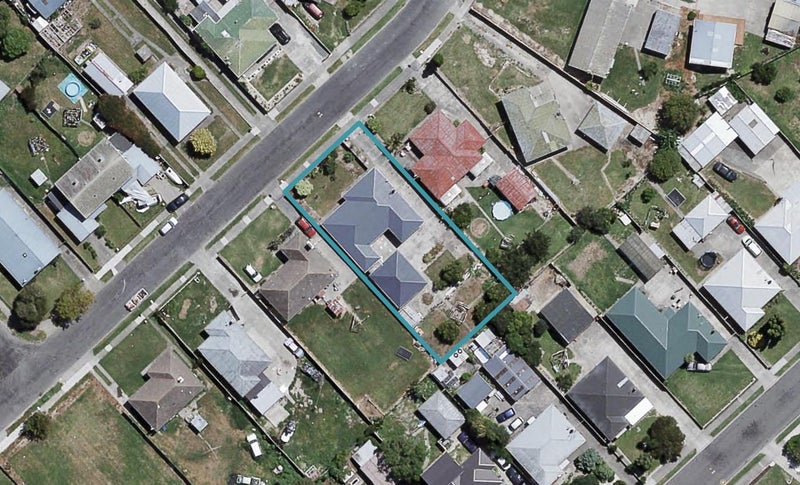 13 Kelvin Road, Maraenui, Napier - Carousel 1