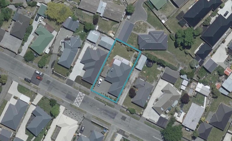 22 Royal Park Drive, Parklands, Christchurch - Carousel 1