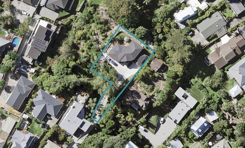 70 Beach Road, Mellons Bay, Auckland - Carousel 1