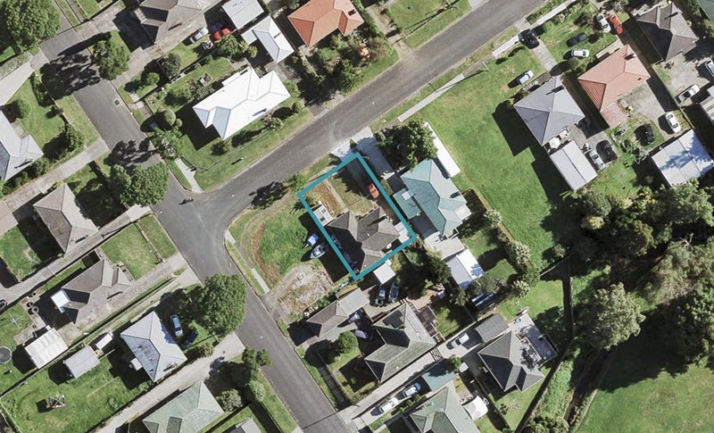 1 Freyberg Crescent, Pukekohe, Pukekohe - Carousel 1