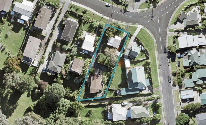 1/54 Killarney Avenue, Torbay, Auckland - Carousel 1