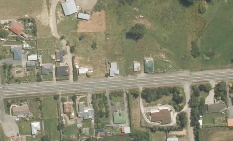 44 Main Road, Clinton - Carousel 1