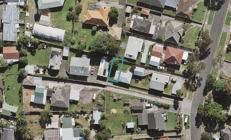 8/13 Margaret Road, Papatoetoe, Auckland - Carousel 1