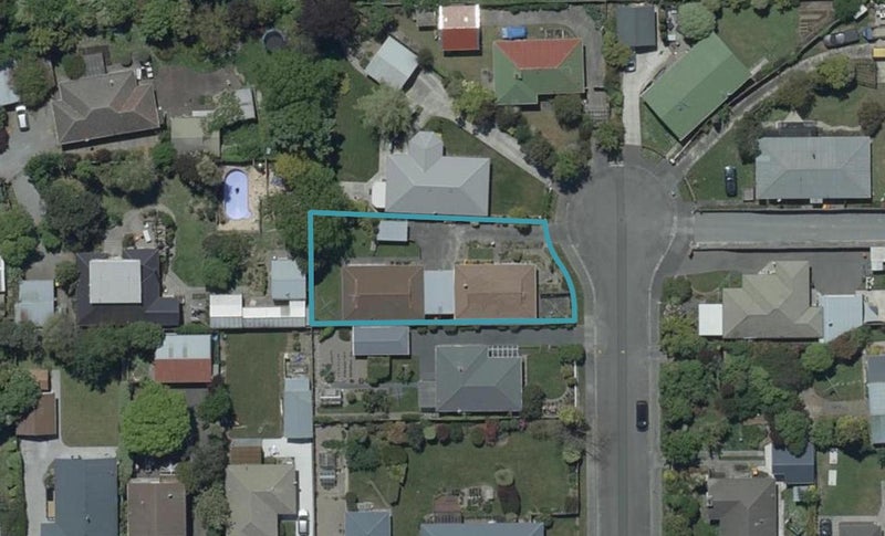 2/9 Cherryburton Place, Shirley, Christchurch - Carousel 1