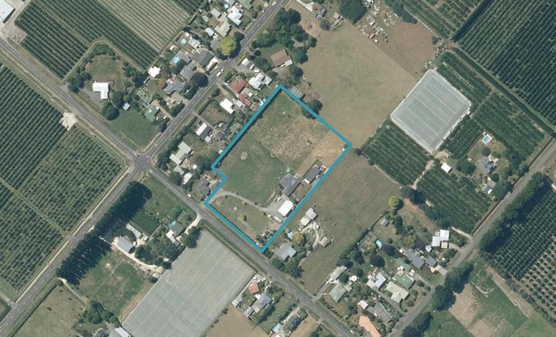 91 Tollemache Road East, Longlands, Hastings - Carousel 1