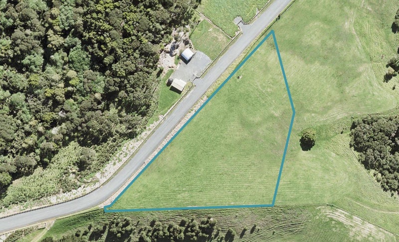 35 Bishop Lane, Tāwharanui Peninsula, Matakana - Carousel 1