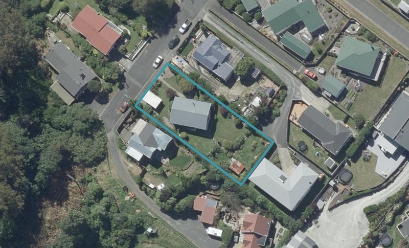 20 Helensburgh Road, Halfway Bush, Dunedin - Carousel 1