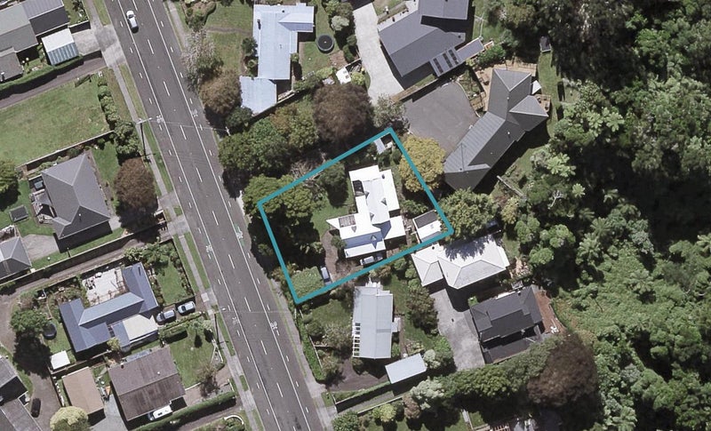 299 Mangorei Road, Merrilands, New Plymouth - Carousel 1