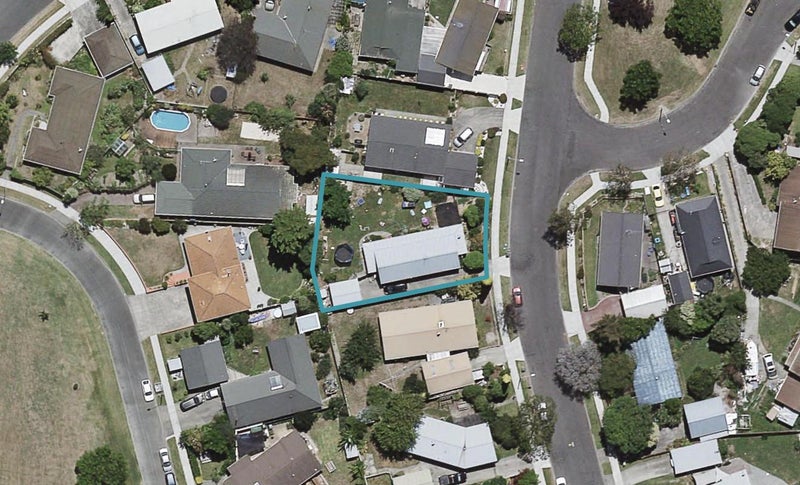 16 Harris Street, Greenmeadows, Napier - Carousel 1