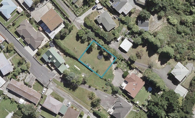 18B Norana Road, Maoribank, Upper Hutt - Carousel 1