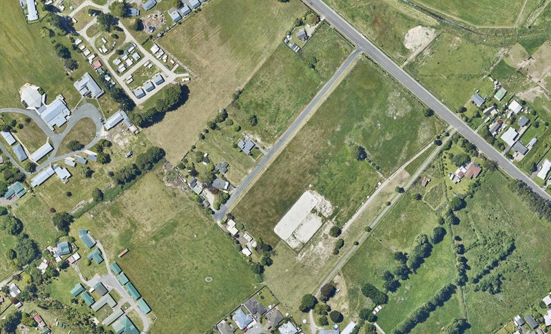 14 Middleton Road, Hannahs Bay, Rotorua - Carousel 1