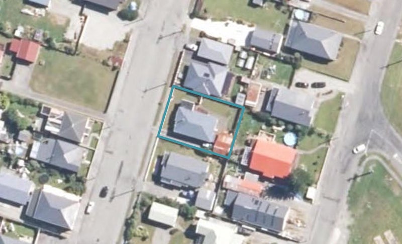 83 Blake Street, Blaketown, Greymouth - Carousel 1