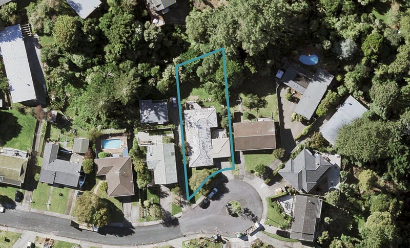 24 Kayeleen Place, Cockle Bay, Auckland - Carousel 1