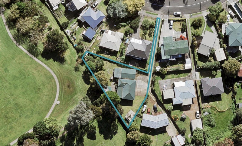110 Holly Street, Avondale, Auckland - Carousel 1