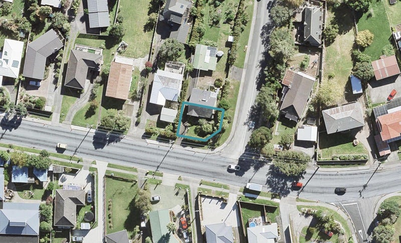 1A Nor'East Drive, Northcross, Auckland - Carousel 1