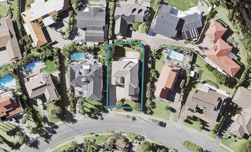 20 Stevenson Way, Cockle Bay, Auckland - Carousel 1