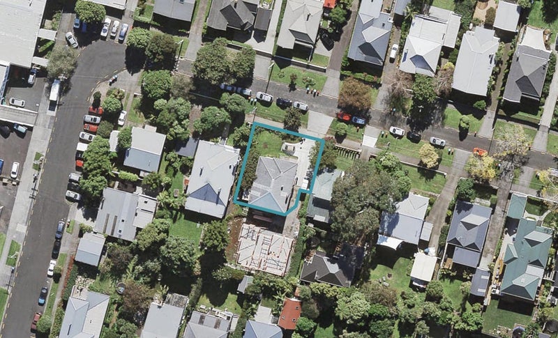 18 Shaw Street, Sandringham, Auckland - Carousel 1