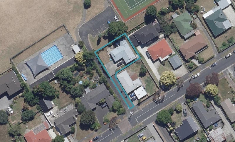 27A McCracken Avenue, Hillcrest, Hamilton - Carousel 1