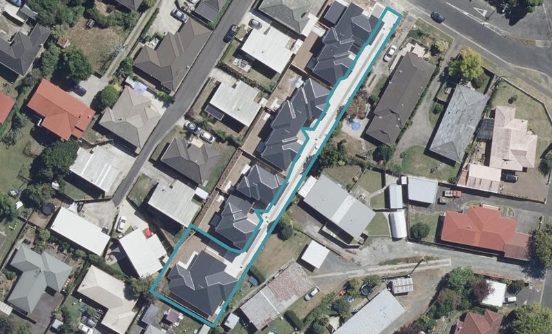 6/7 Carey Street, Maeroa, Hamilton - Carousel 1