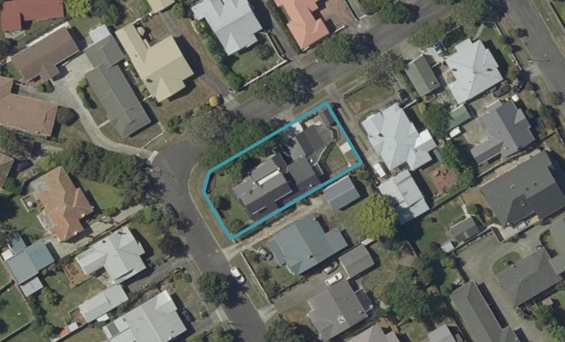 21 Mahoe Avenue, Takaro, Palmerston North - Carousel 1