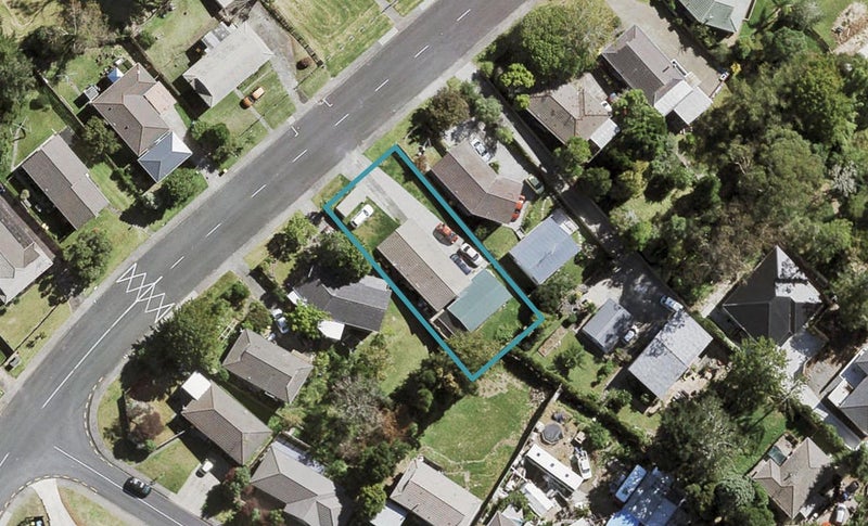 21 Gallony Avenue, Massey, Auckland - Carousel 1