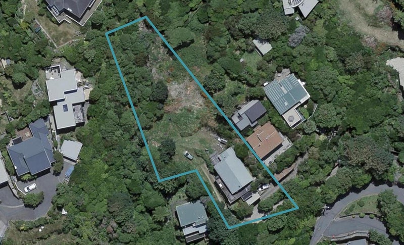142 Nicholson Road, Khandallah, Wellington - Carousel 1