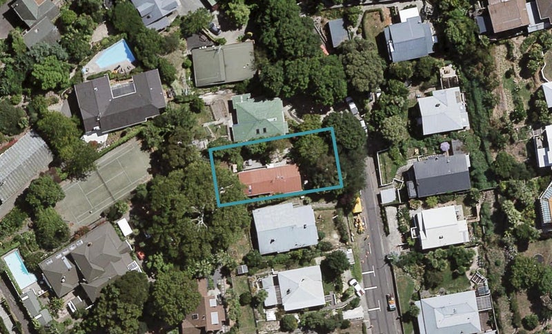 12 Burns Road, Hospital Hill, Napier - Carousel 1